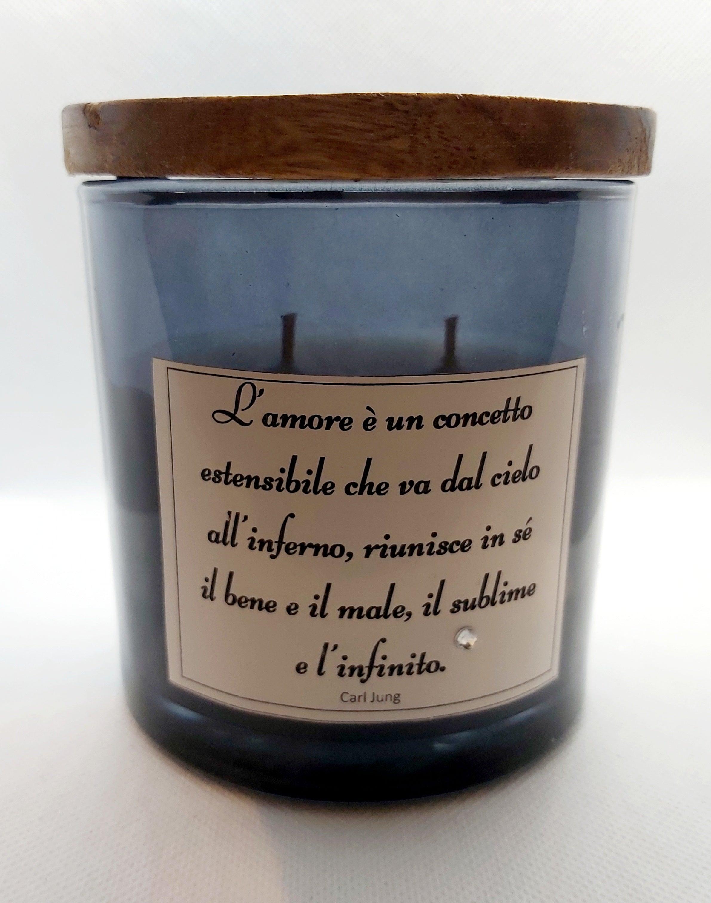 CANDELA IN CERA DI SOIA - Profumo di Natale - 115GR * Cartoleria CANDELA IN CERA DI SOIA - Profumo di Natale - 115GR * Cartoleria