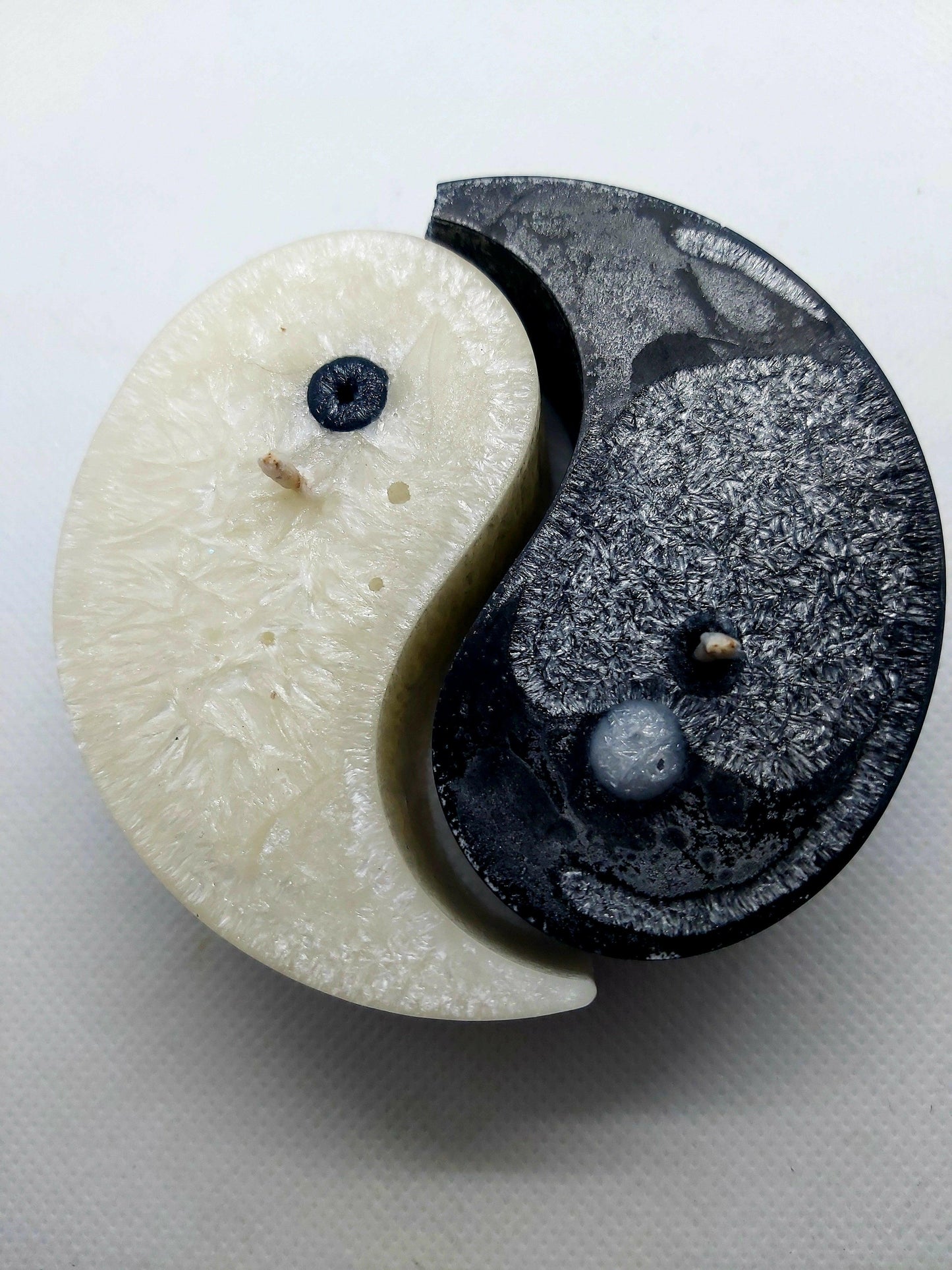 Candela Yin e Yang.